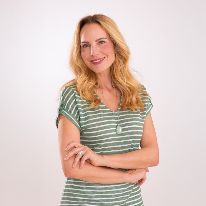 Esther Shirt oliv XXL