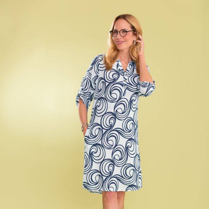 KLEID MODELL PETRA